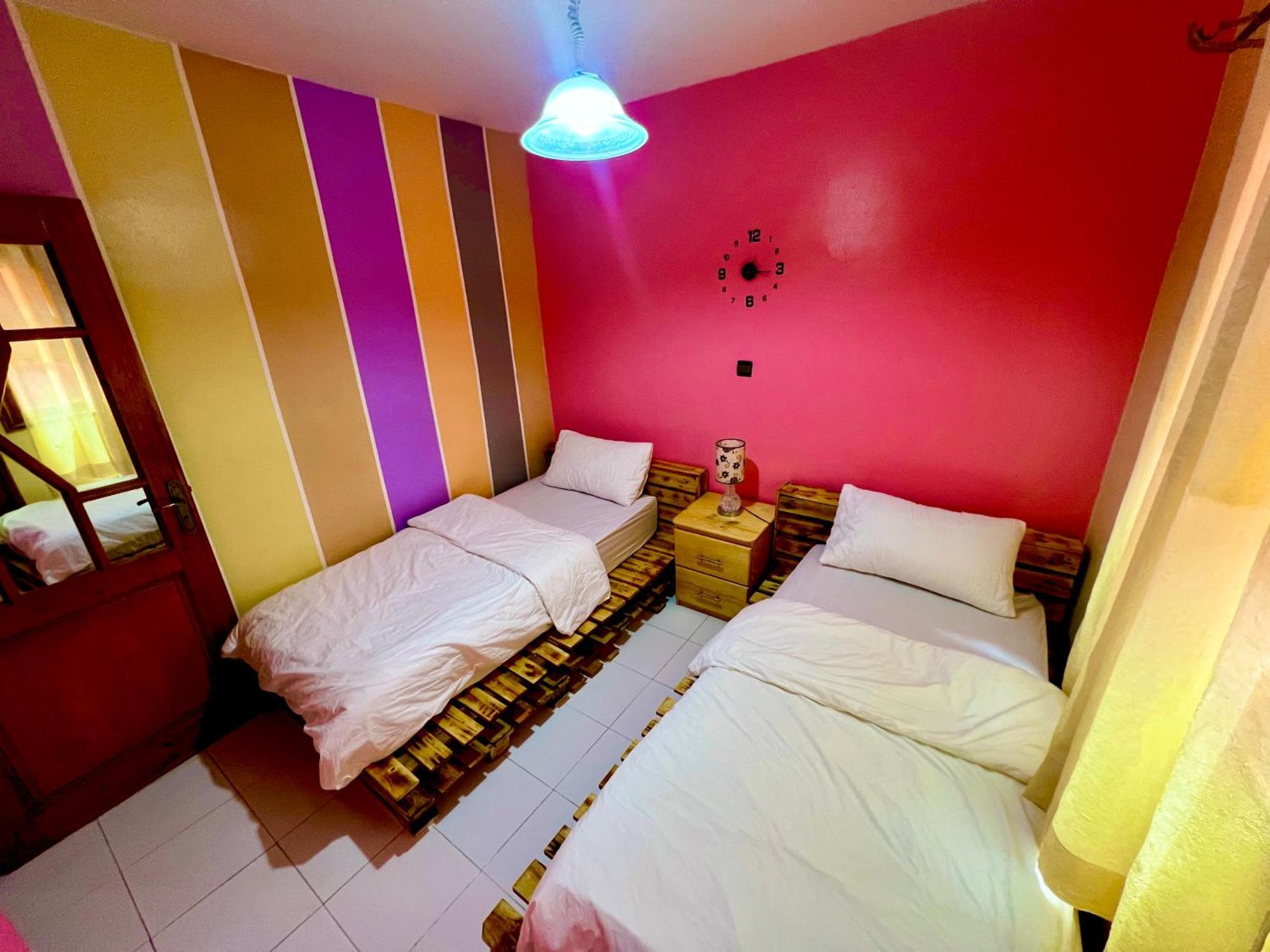 Red House Apartment เอสเซาอิรา ภายนอก รูปภาพ